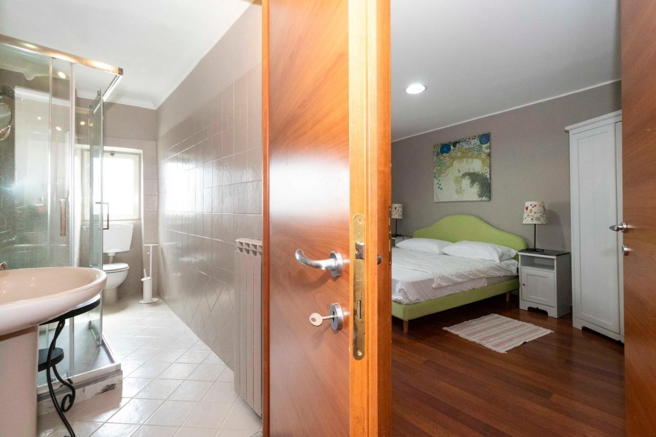San Salvario Apt With Balcony Turin Extérieur photo