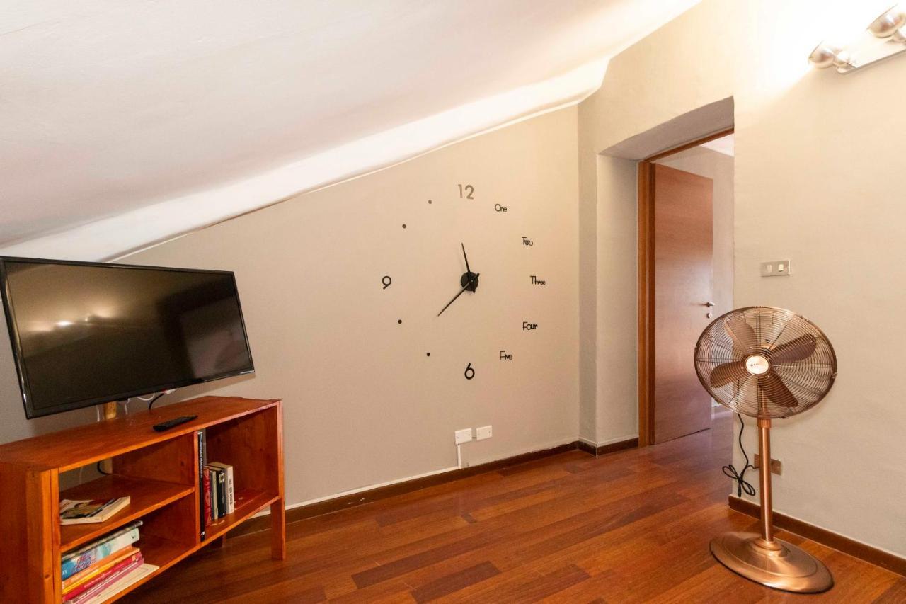 San Salvario Apt With Balcony Turin Extérieur photo